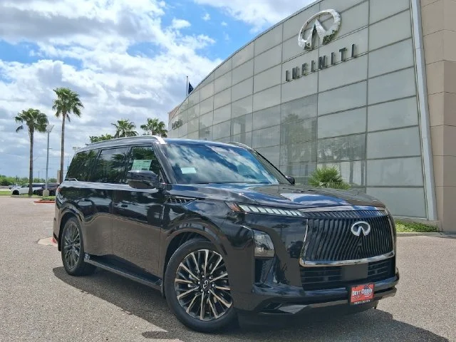 New 2027 Black INFINITI Autograph 4WD image 1