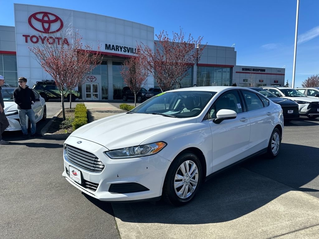 2013 Ford Fusion S