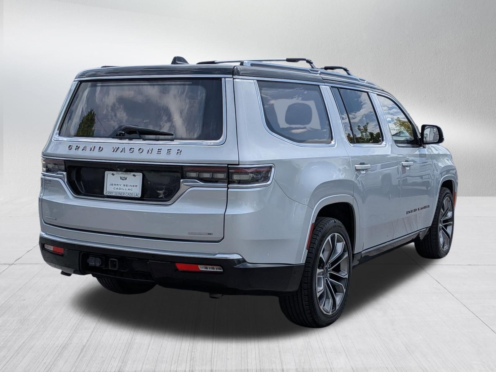 Used 2022 Silver Zynith Jeep Series III image 5