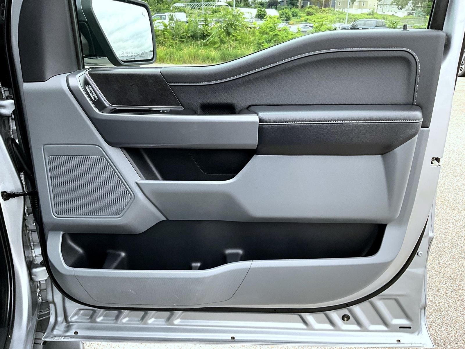 Used 2024 Silver Ford XLT image 19