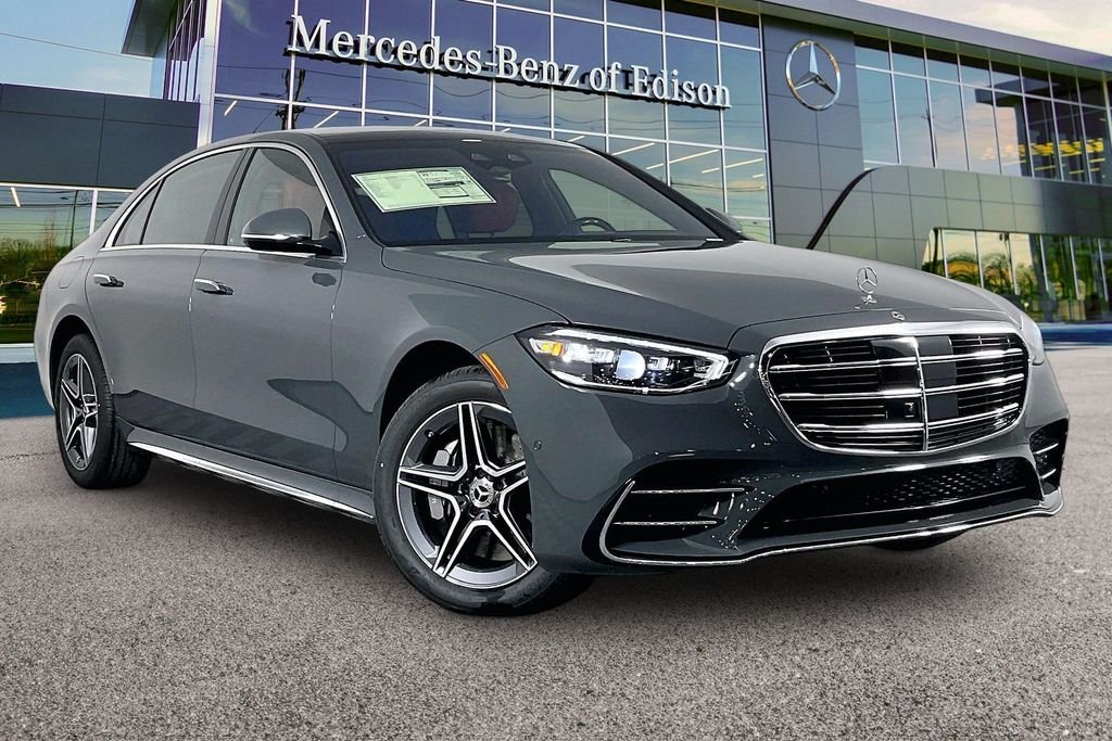 New 2026 MANUFAKTUR Silicon Grey Mercedes-Benz S 580 image 1