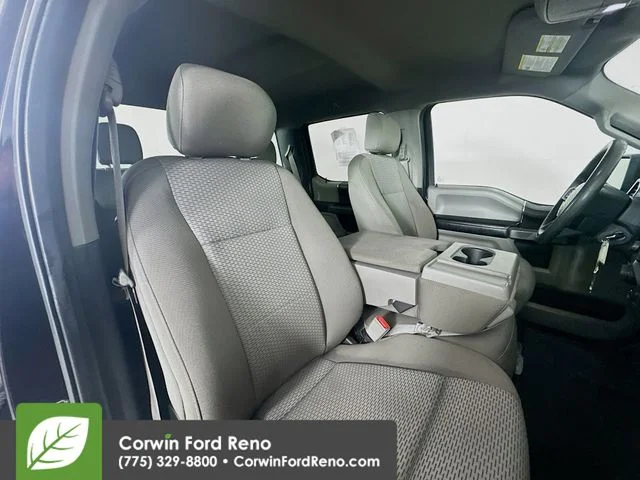 Used 2019 Agate Black Metallic Ford XLT image 25