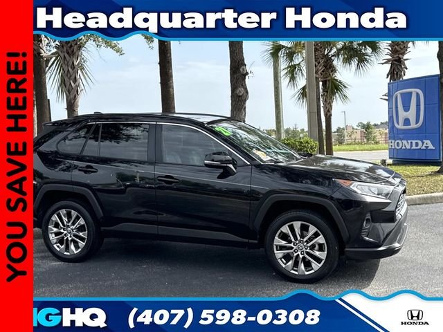 Used 2021 Black Toyota XLE Premium image 1