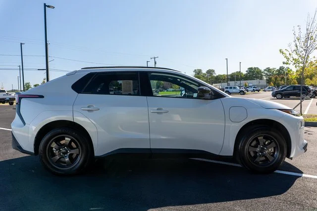 Used 2026 White Subaru Premium image 5