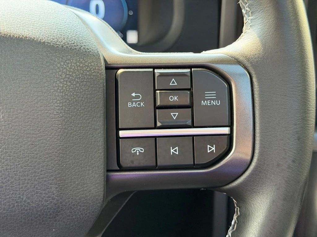 Used 2024 Black Ford XLT image 19