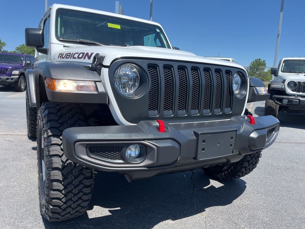 Used 2022 Bright White Clearcoat Jeep Rubicon image 43