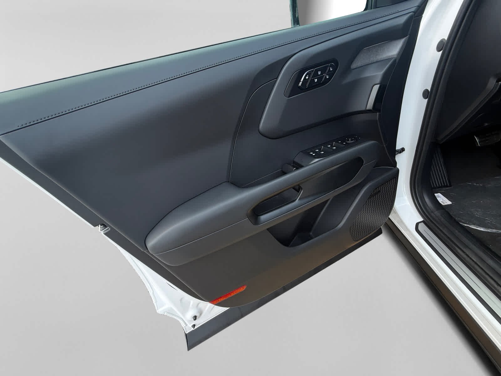 New 2027 Glacial White Pearl Kia X-Line SX image 10