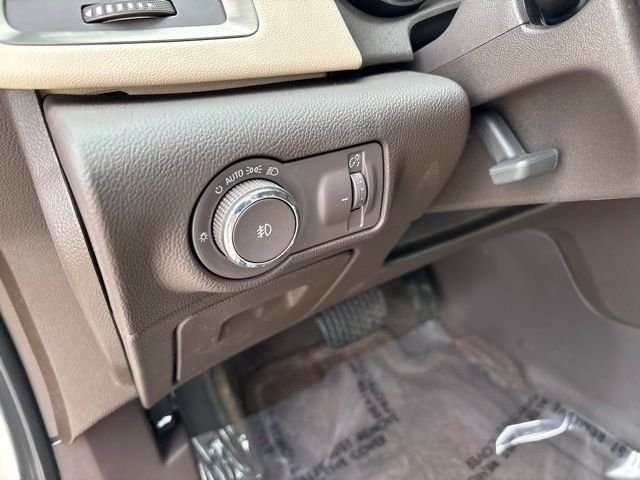 Used 2015 White Buick Convenience Group image 16