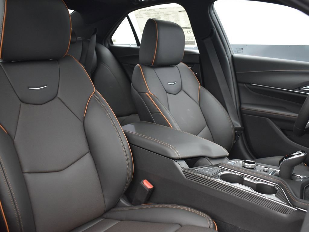 2025 CADILLAC CT4 - Image 31