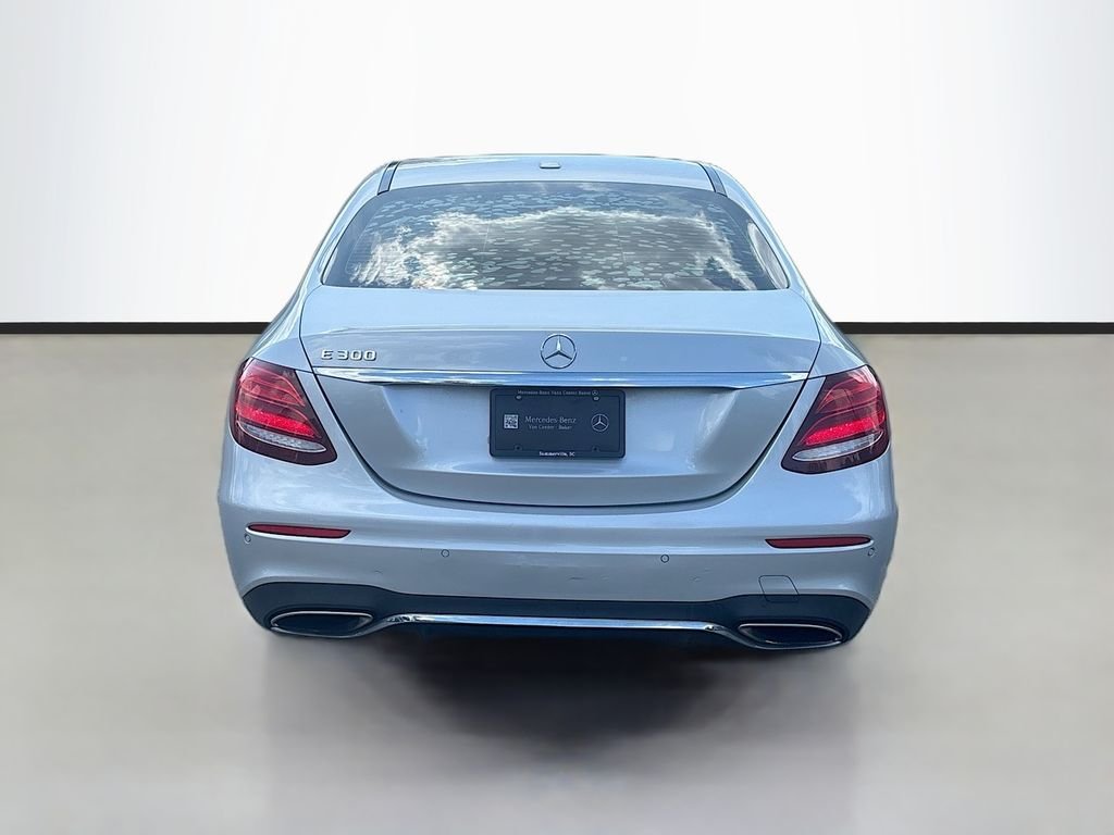 Used 2018  Mercedes-Benz E 300 image 4