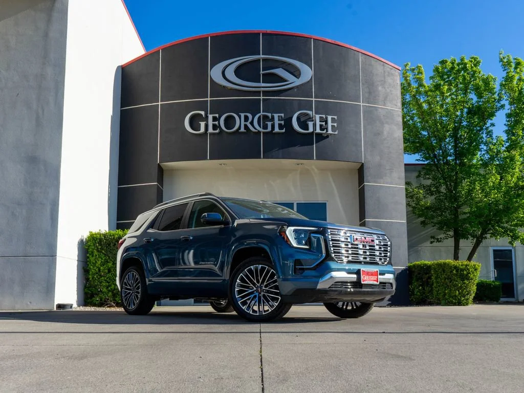 2026 GMC Terrain Denali AWD's photo