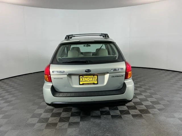 Used 2006 Champagne Gold Opal Subaru 2.5i image 6