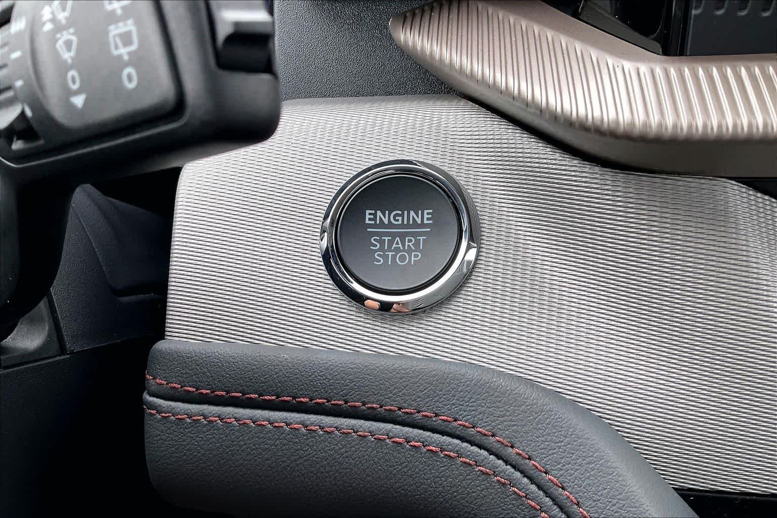 New 2026 Space White Metallic Ford Active image 19