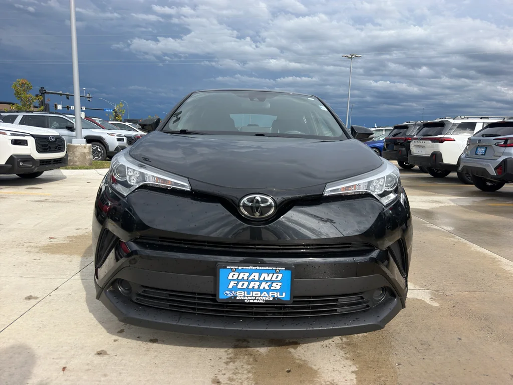Used 2019 Black Sand Pearl Toyota XLE image 4