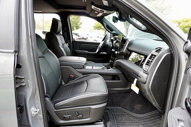 New 2026 Ceramic Gray Clear-Coat Exterior Paint RAM Limited image 16