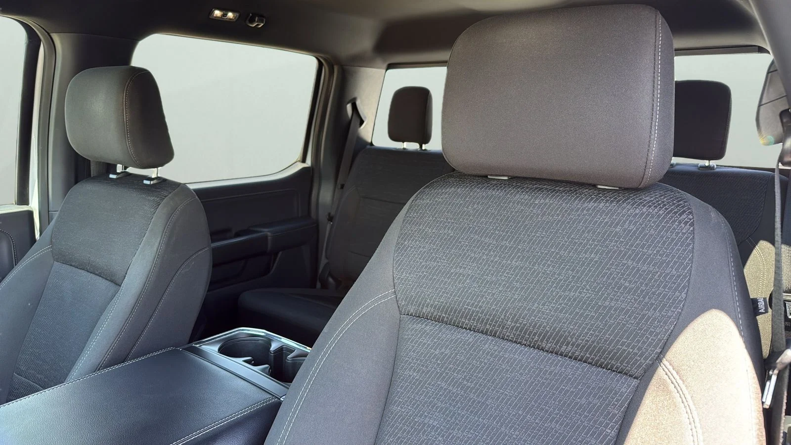 Used 2023 White Ford XLT image 6
