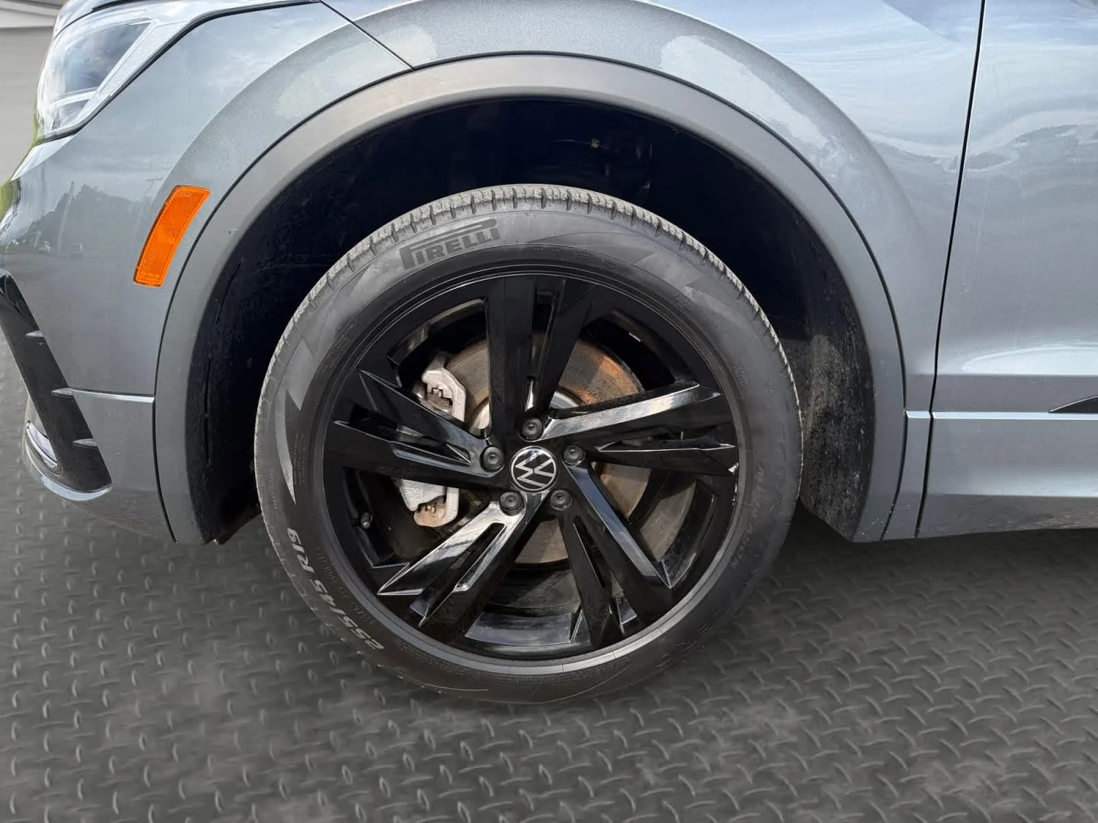 2023 Volkswagen Tiguan SE R-LINE BLACK - Photo 9