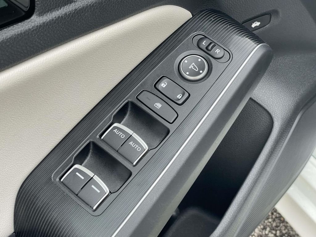 Used 2022  Honda Touring image 15