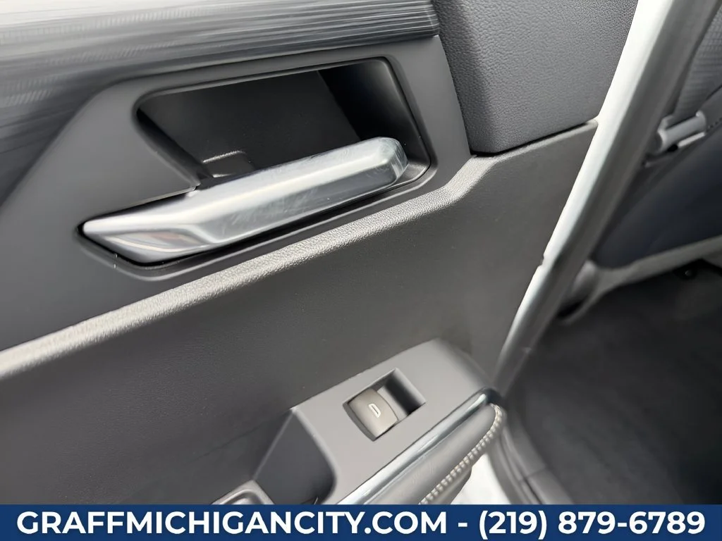 2026 GMC Acadia Elevation - Photo 25