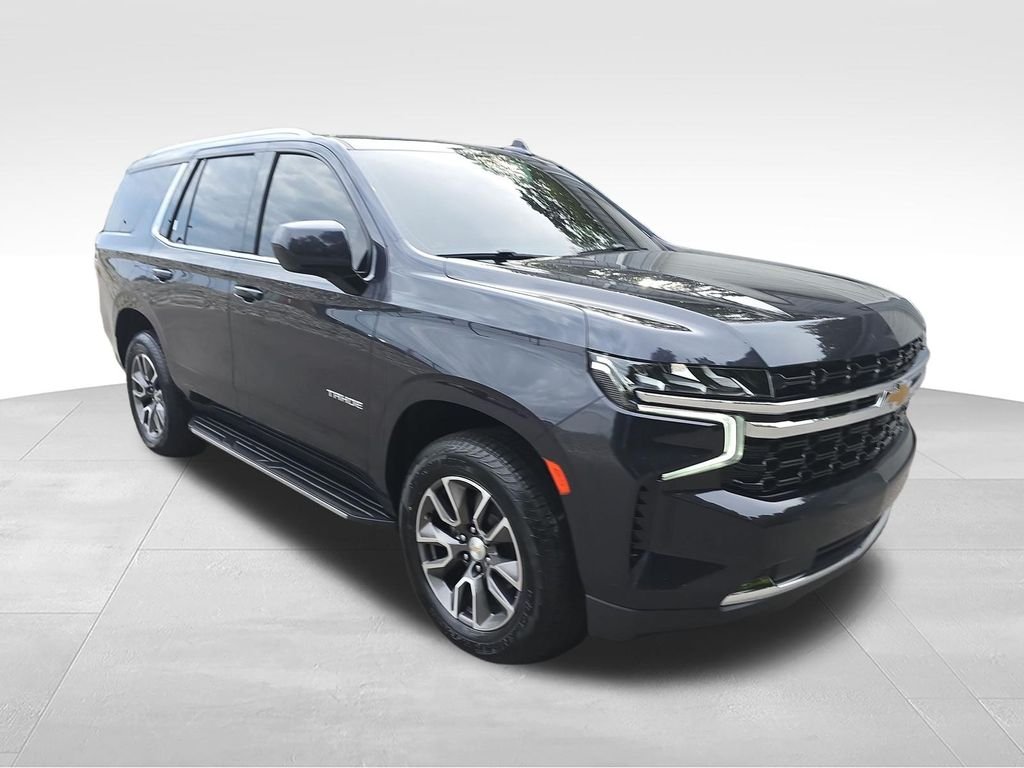 Used 2023 Gray Chevrolet LS image 7