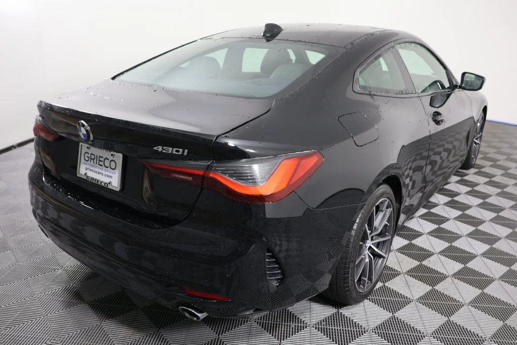 Used 2021 Jet Black BMW 430i xDrive image 8