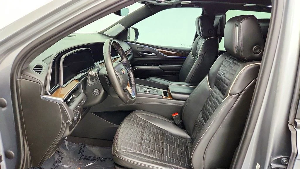 Used 2023 Galactic Gray Metallic Cadillac 4WD 4dr Sport Platinum w/ Brake Kit, Super Cruise & Night Vision image 18