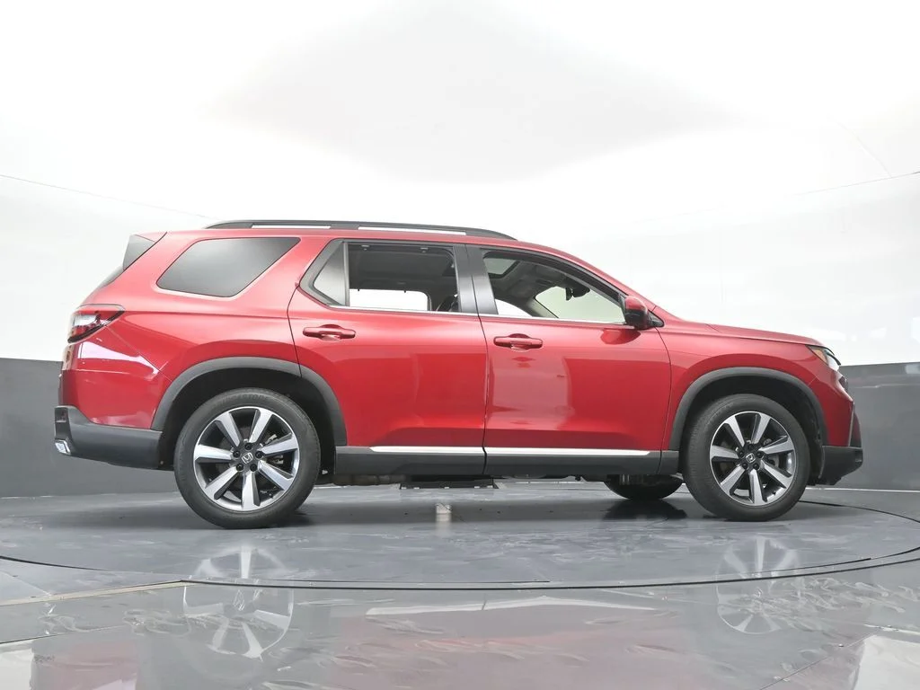Used 2024 Radiant Red Metallic II Honda Touring image 70