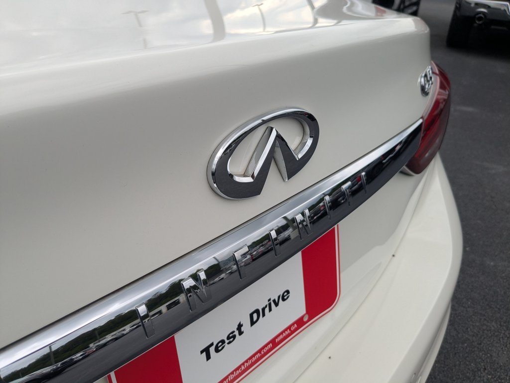 Used 2021 Pure White INFINITI 3.0t LUXE image 29