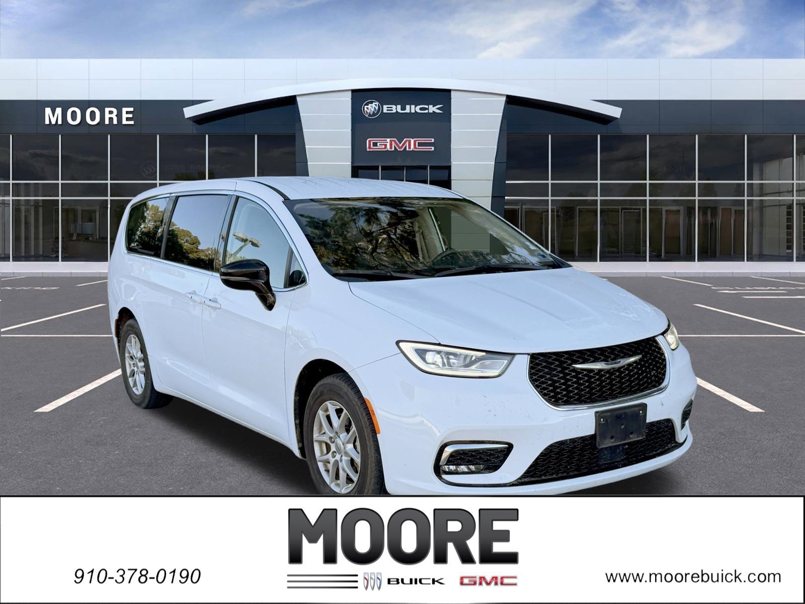 2024 Chrysler Pacifica Touring L