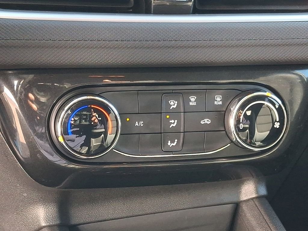 Used 2025 Blue Chevrolet LT image 15