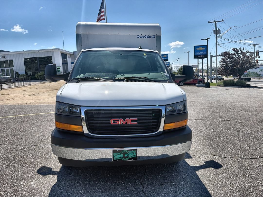 2025 GMC Savana Cutaway
