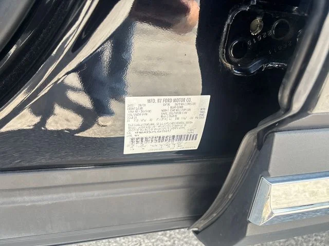 Used 2020 Black Ford XLT image 29