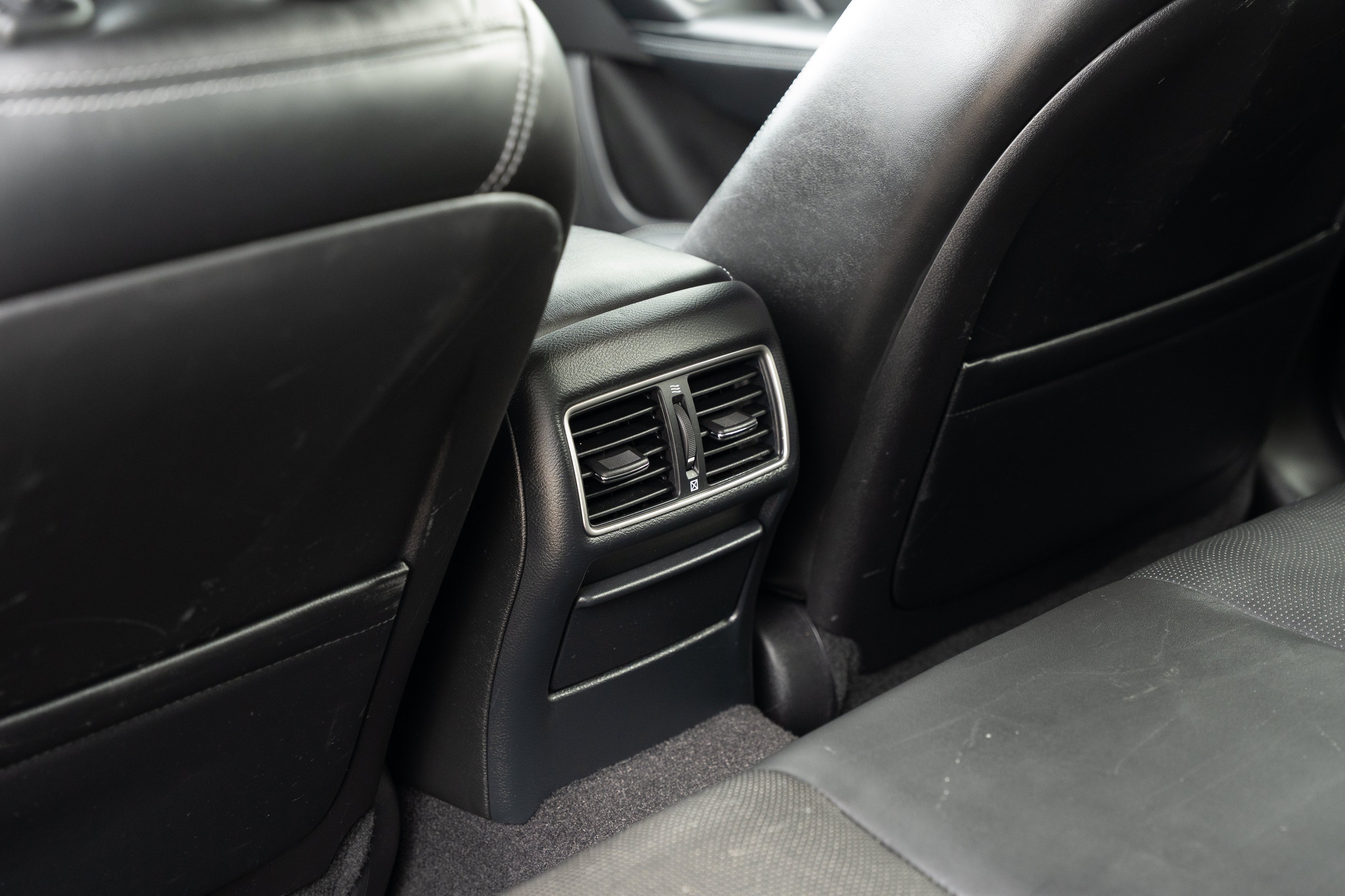 Used 2014 Black Obsidian INFINITI Premium image 22