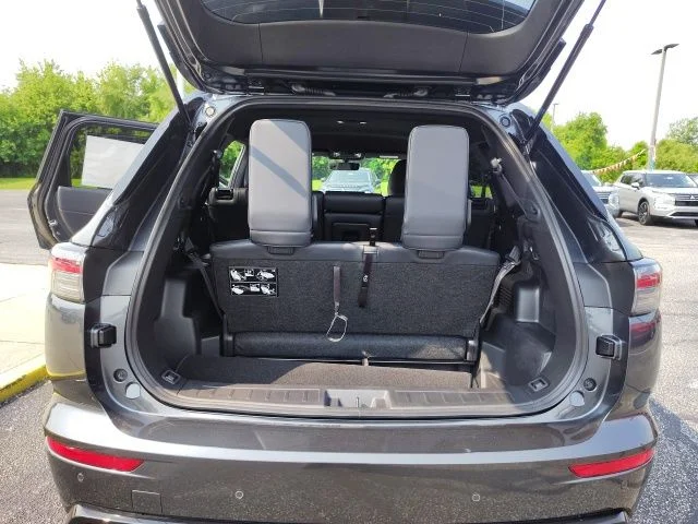 New 2026 Gray Mitsubishi LE 1.5T S-AWC image 29
