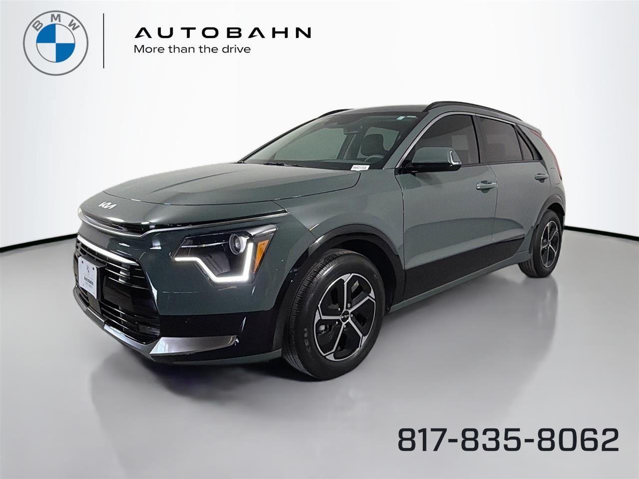 2025 Kia Niro SX HEV's photo