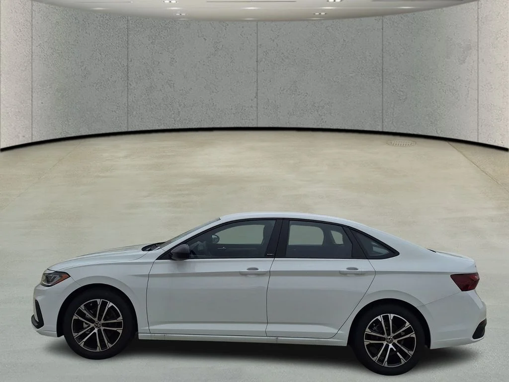 New 2026 White Volkswagen 1.5T Sport image 2