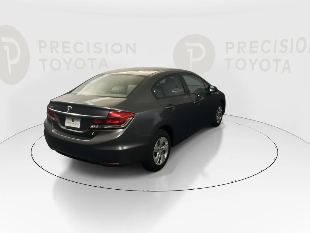 Used 2015 Modern Steel Metallic Honda LX image 19