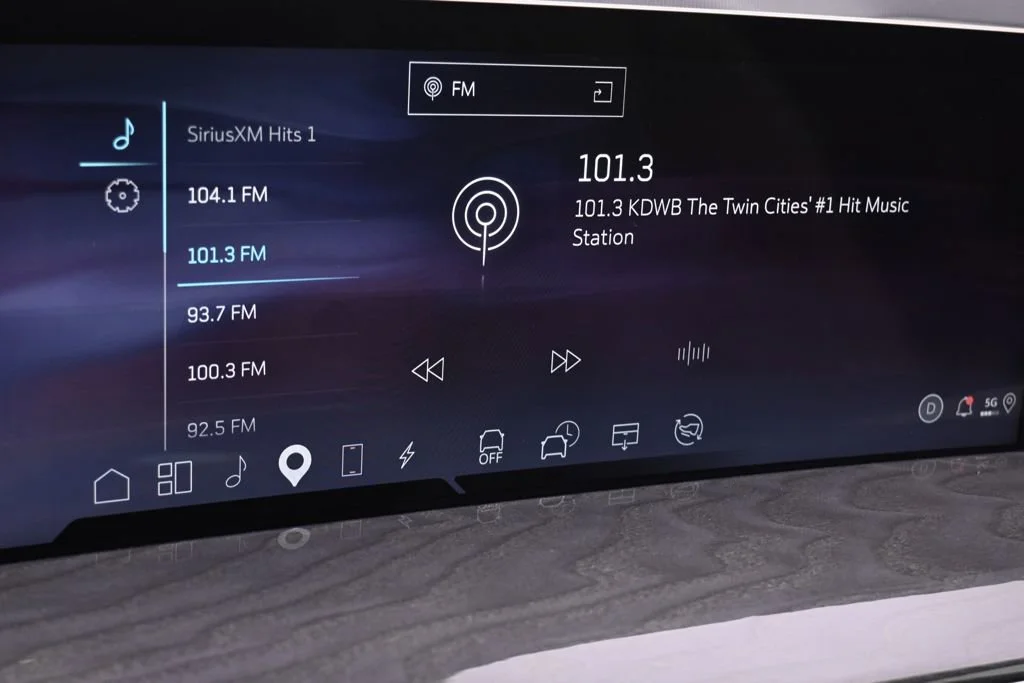 2025 Cadillac Escalade IQ Luxury 2 - Photo 29