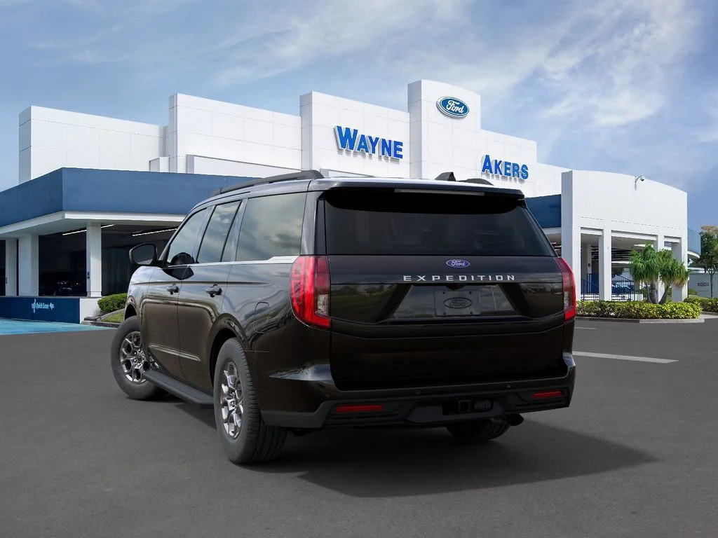 New 2027 Agate Black Metallic Ford Active image 9