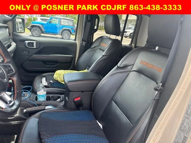 Used 2022  Jeep Mojave image 7