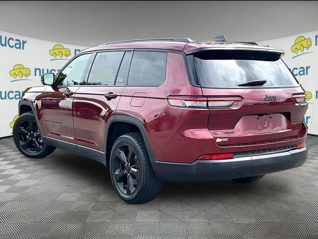 Used 2021 Velvet Red Pearlcoat Jeep Altitude image 4