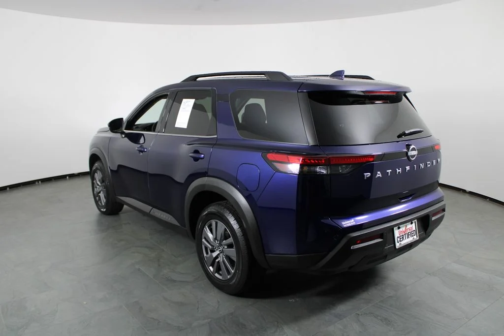 2025 Nissan Pathfinder SV - Photo 15