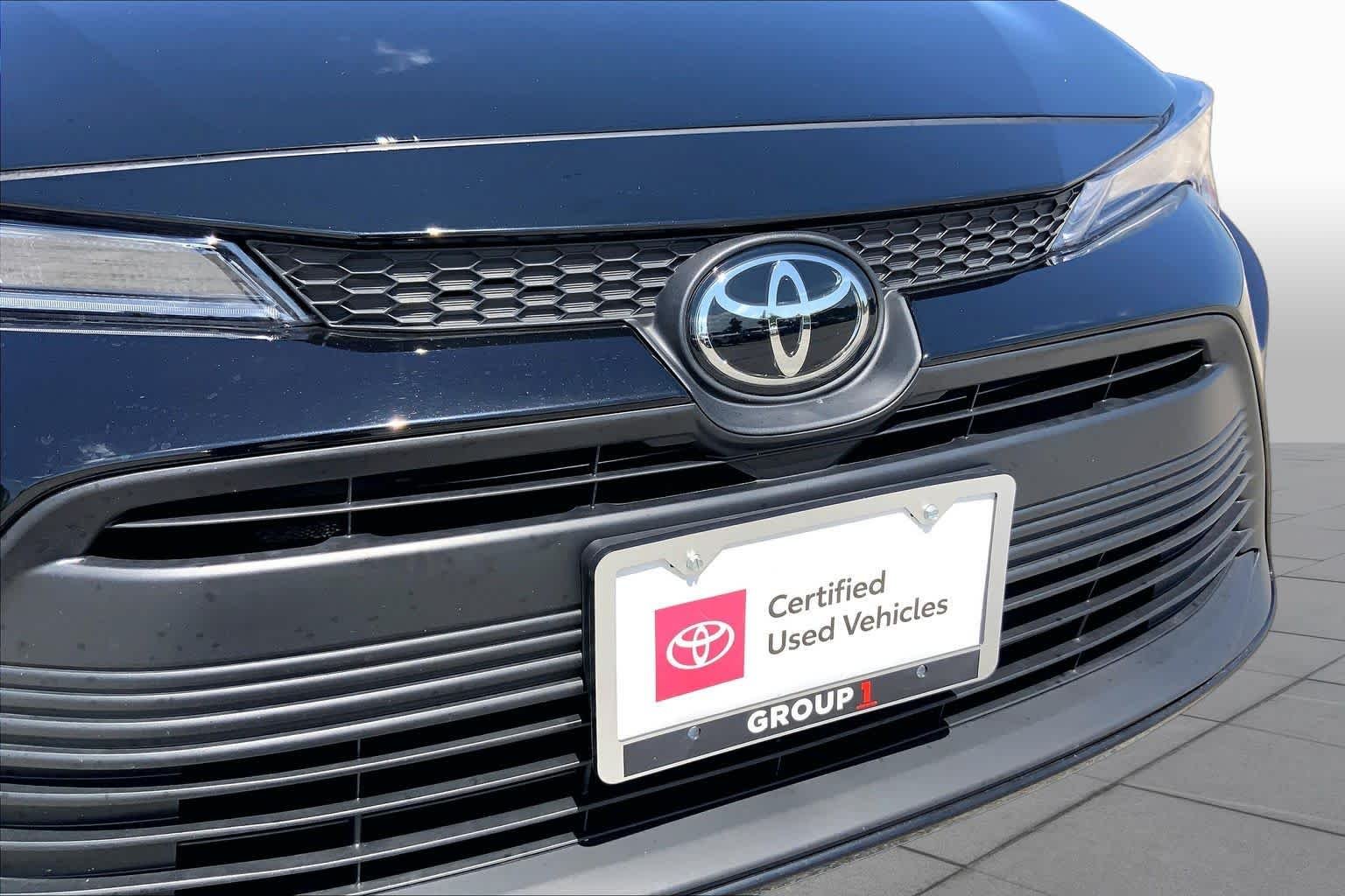 Used 2026 Midnight Black Metallic Toyota LE image 29