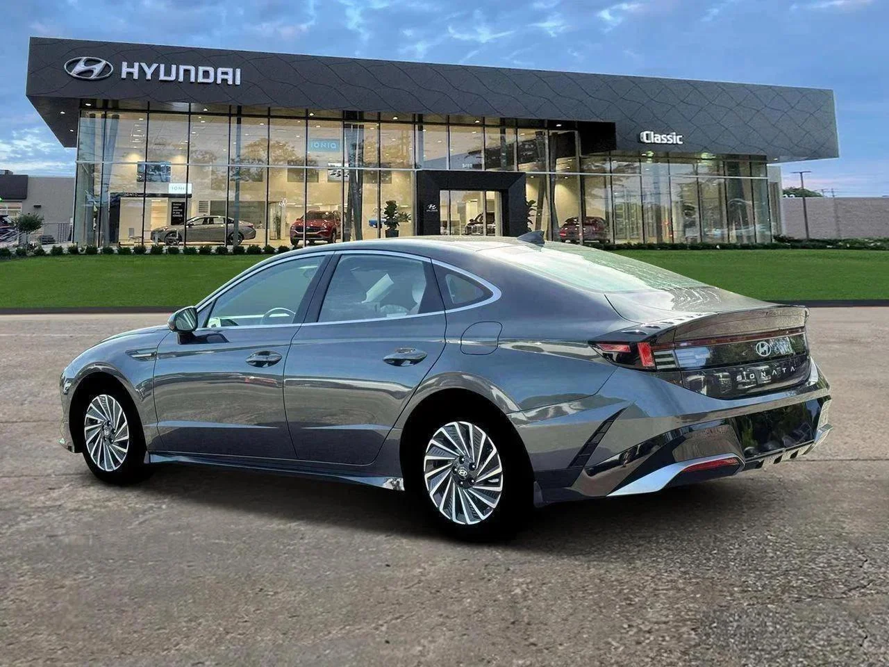 New 2026 Portofino Gray Metallic Hyundai SEL image 5