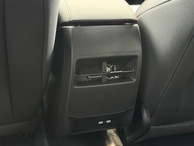 New 2026 White/off-white Jeep Limited image 25