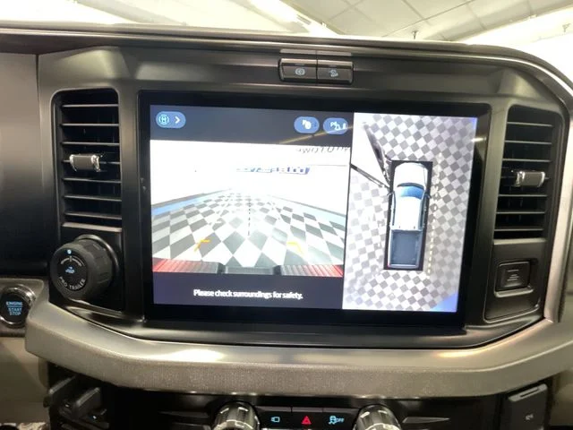 New 2026 Glacier Gray Metallic Tri-Coat Ford F-350® Platinum® image 17