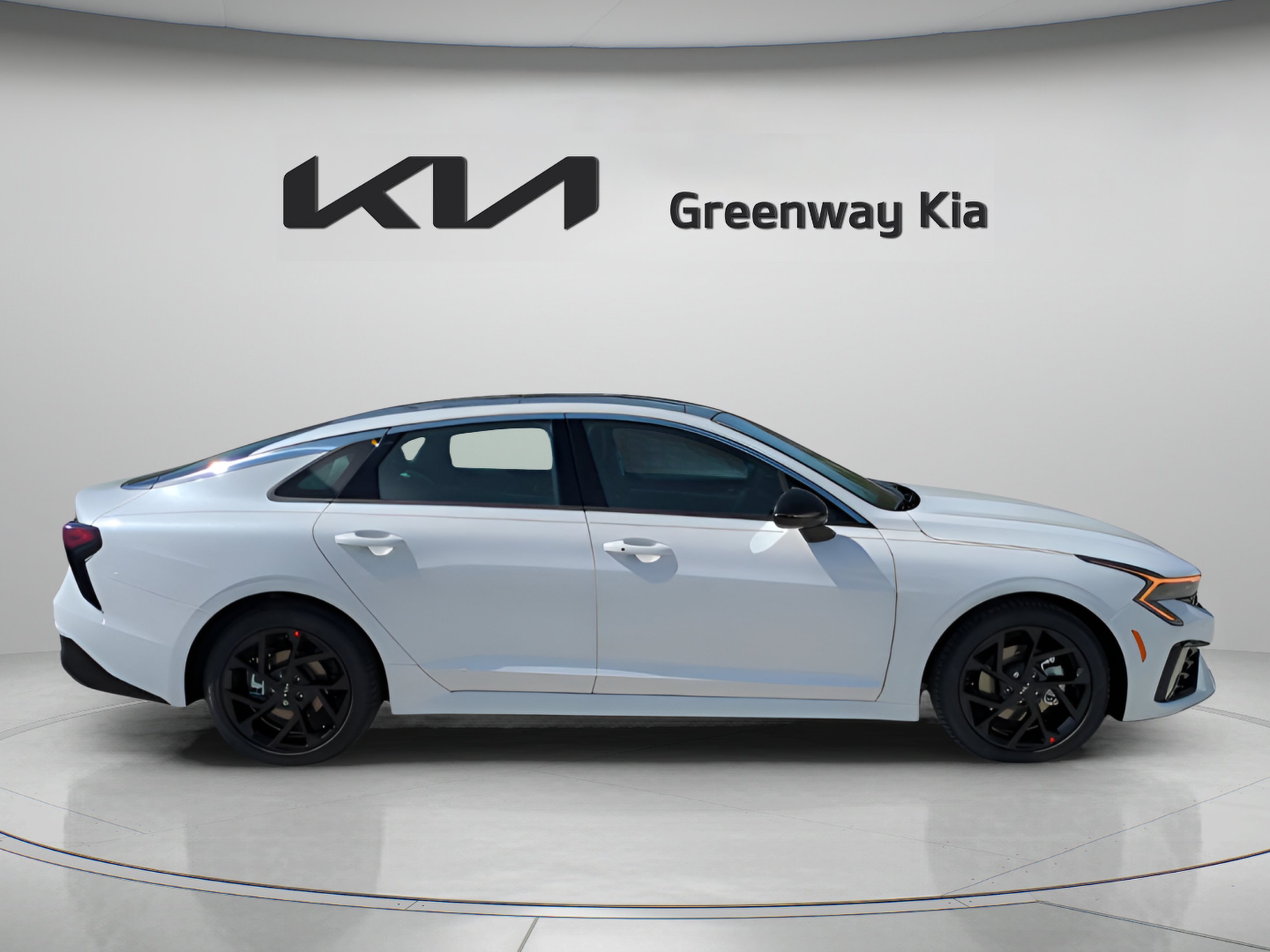 New 2026 Snow White Pearl Kia GT-Line image 4