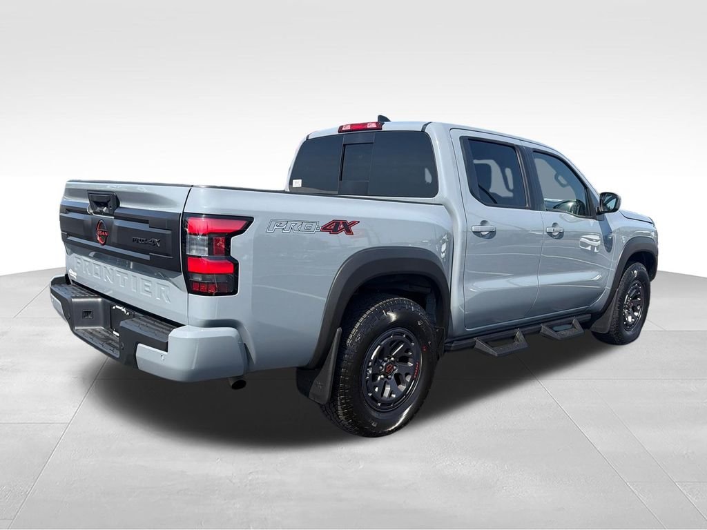 Used 2025 Gray Nissan PRO-4X image 5