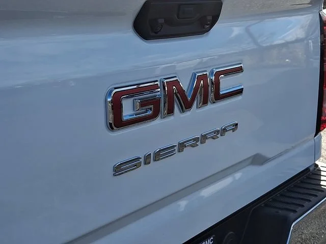 New 2026 Summit White GMC Pro image 22