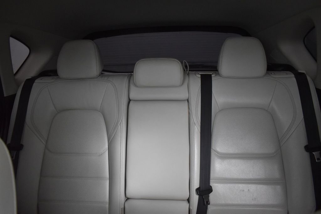 Used 2018 Blue Mazda Grand Touring image 19